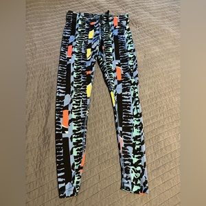 Nike tights size small. Drawstring waist and elastic.